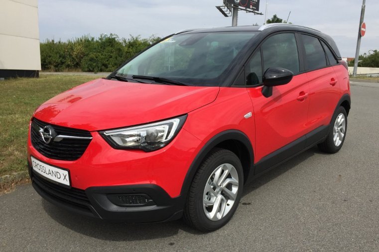 Opel Crossland X, 1.2 TURBO SMILE MT6 ALU, barva červená