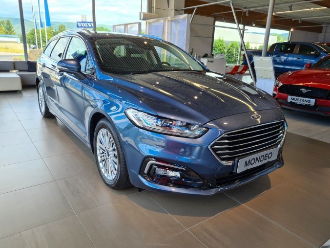 Ford Mondeo, kombi, TITANIUM Kombi 2,0 EcoBlue 140 kW / 190 k 8st. automatická, barva modrá