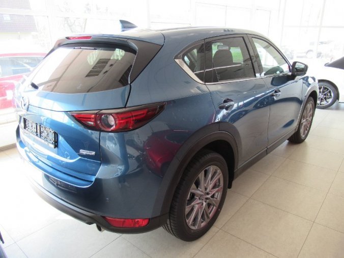 Mazda CX-5, 2,0i 165k, barva modrá