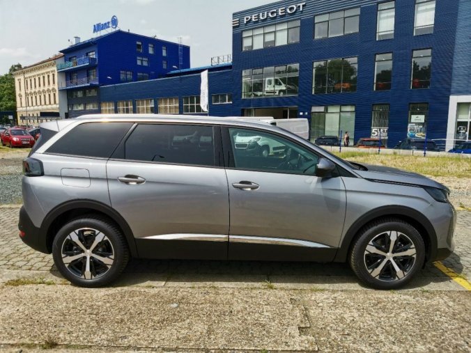 Peugeot 5008, Peugeot 5008 Allure Pack BlueHDI 130 S&, barva šedá