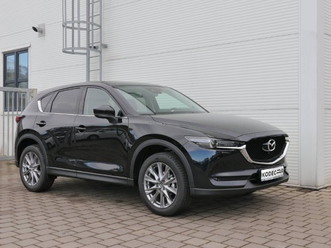 Mazda CX-5, 2,0i Skyactiv-G 121KW/165K 6MAN, barva černá