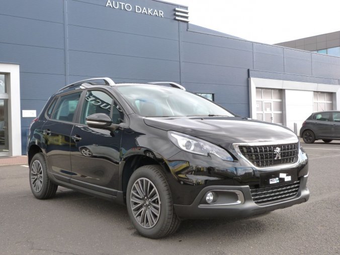 Peugeot 2008, ACTIVE 1.2 PureTech Turbo 130k Paket CITY + Grip Control, barva černá