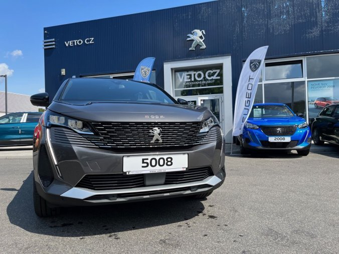 Peugeot 5008, Peugeot 5008 ALLURE PACK 1.5 HDi 130 EAT8, barva šedá