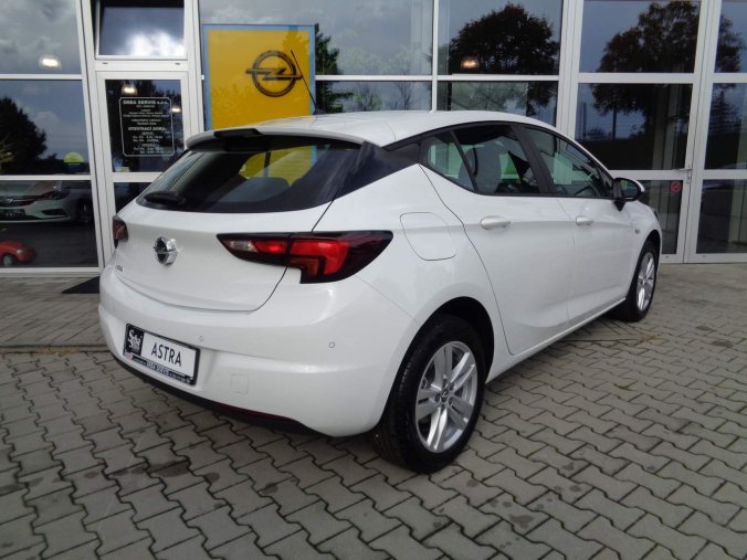 Opel Astra, D2Jo 5-door Enjoy D 14 XFL S/S (92kW/ 125HP) MT6, barva bílá