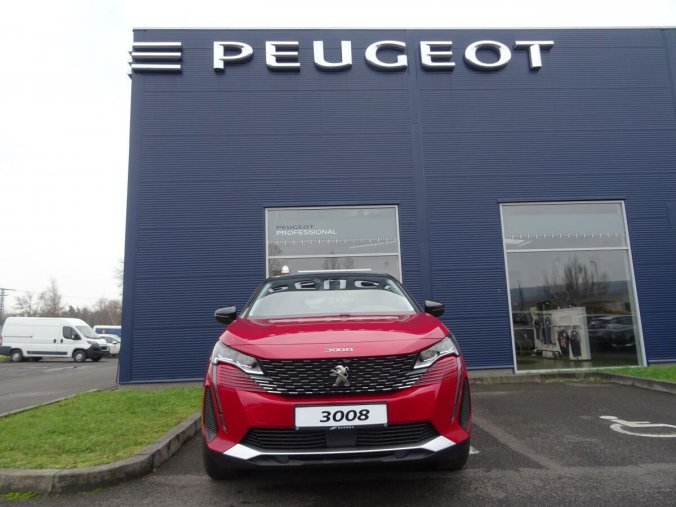 Peugeot 3008, Peugeot 3008 ALLURE PACK 1.5 BHDi 130k EAT8, barva červená