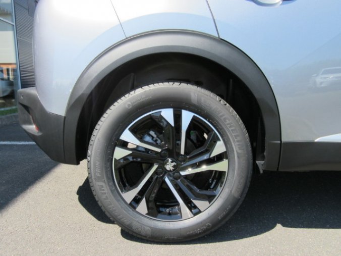 Peugeot 2008, ALLURE PACK 1.2 PureTech 130, barva šedá