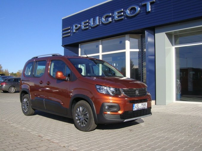 Peugeot Rifter, Allure 1,5 BlueHDI 130k EAT8, barva oranžová