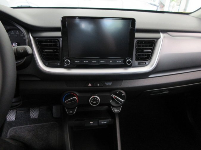 Kia Stonic, Stonic SE 1,2 DPI COMFORT, barva žlutá