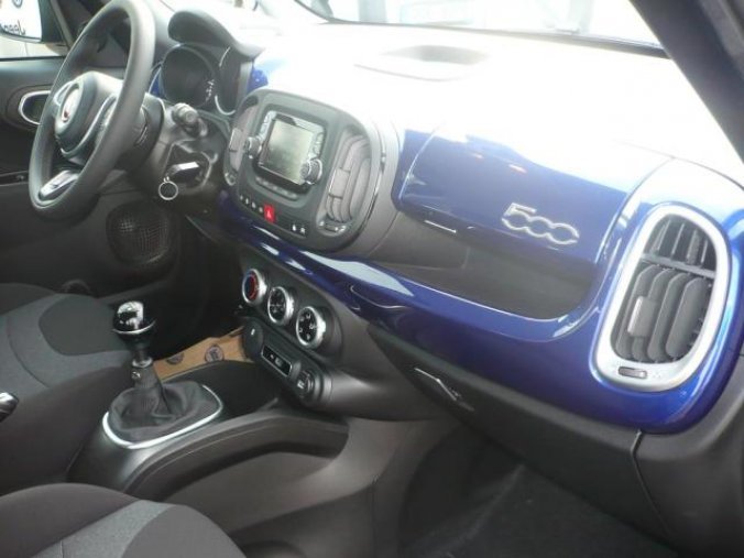 Fiat 500L, Urban 1.4 95k, barva modrá