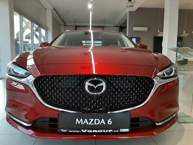 Mazda 6, 2,5i 194k A/T, barva červená