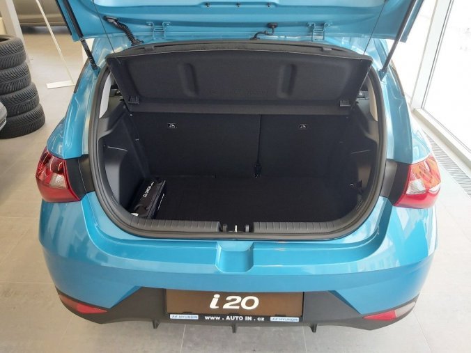 Hyundai i20, hatchback, Nová Comfort 1,2i 62 kW, barva modrá