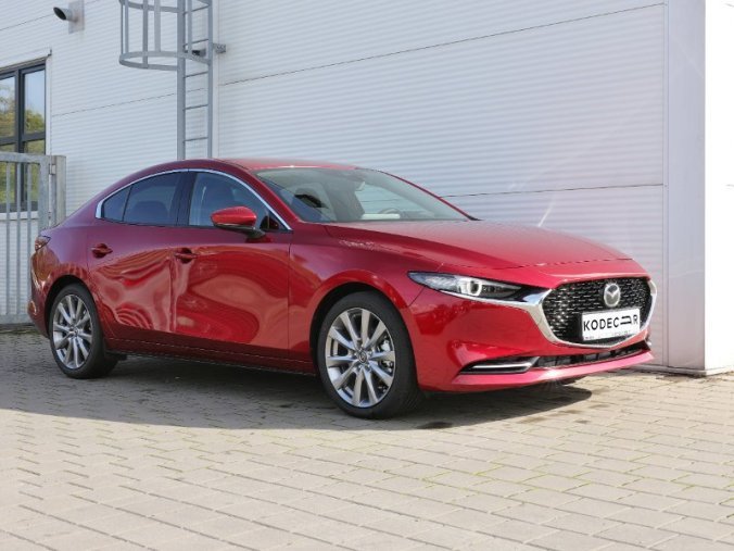 Mazda 3, 2,0 Skyactiv-X 180k/132kW MAN, barva červená