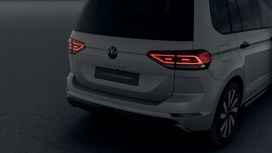 Volkswagen Touran, Touran HL R-Line 1,5 TSI EVO 7DSG, barva bílá