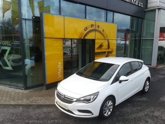 Opel Astra, SMILE 1.4 Turbo 92 kW, barva bílá