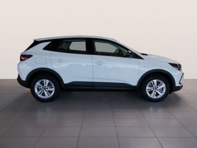 Opel Grandland X, 1.2 TURBO (96kW/130k) MT6, barva bílá