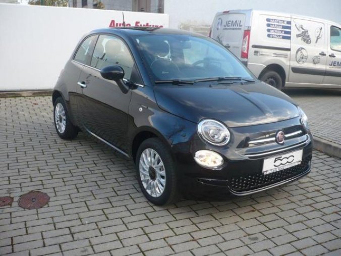 Fiat 500, 1.2 69k Lounge, barva černá