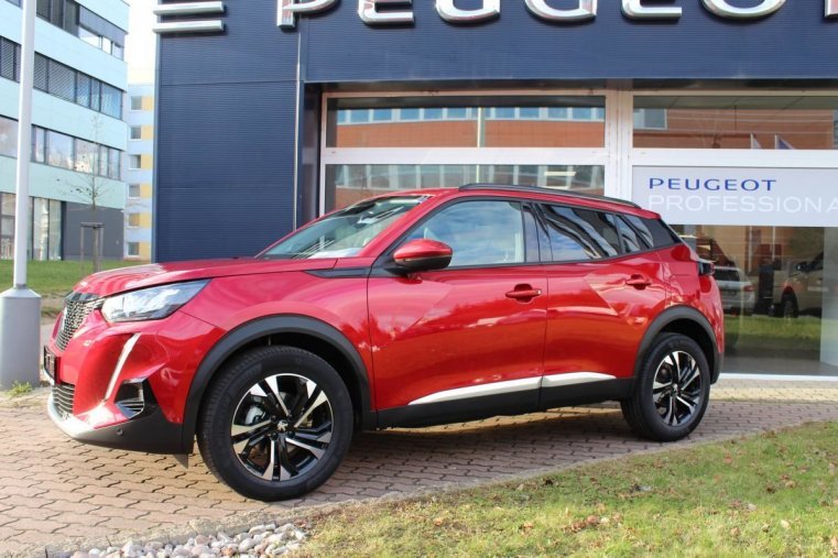 Peugeot 2008, ALLURE 1.2 PureTech 100 MAN6, barva červená