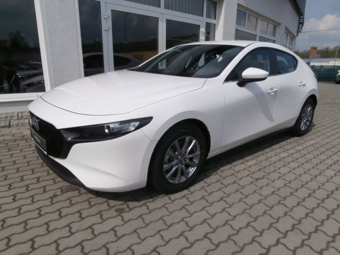 Mazda 3, Skyactiv G122, barva bílá