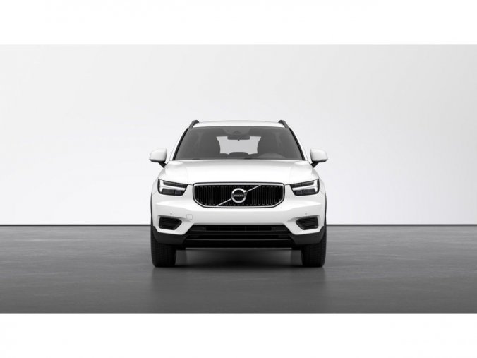 Volvo XC40, SUV, Momentum Core T2 FWD, barva bílá