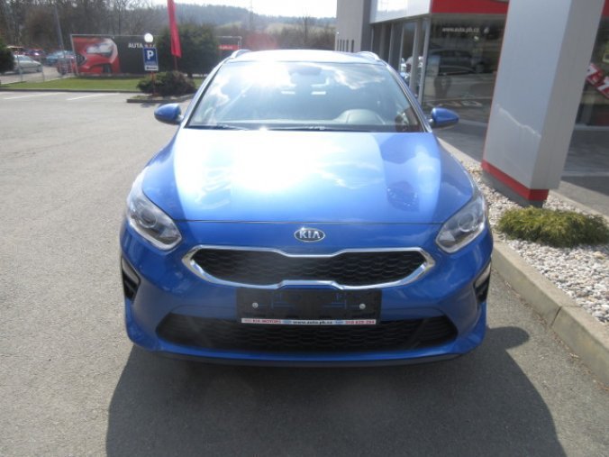 Kia Ceed, 1.5 T-GDi FRESH Winter, barva modrá