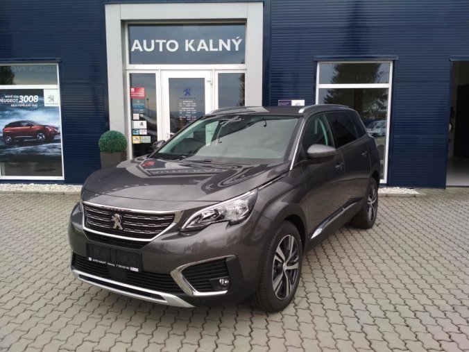 Peugeot 5008, Allure 1.2 PureTech 130k MAN6, barva šedá