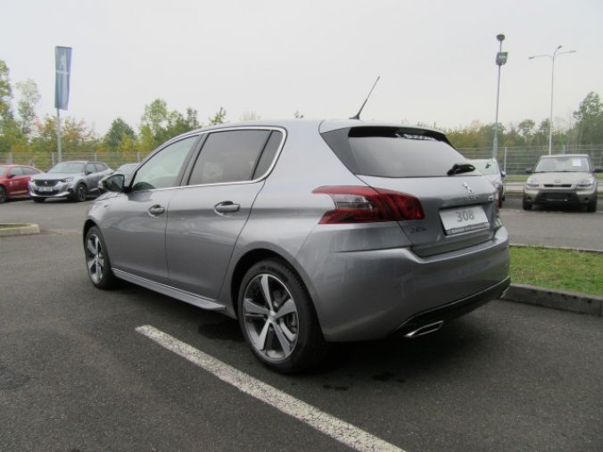 Peugeot 308, GT 1.2 PureTech 130 S&S MAN6, barva šedá