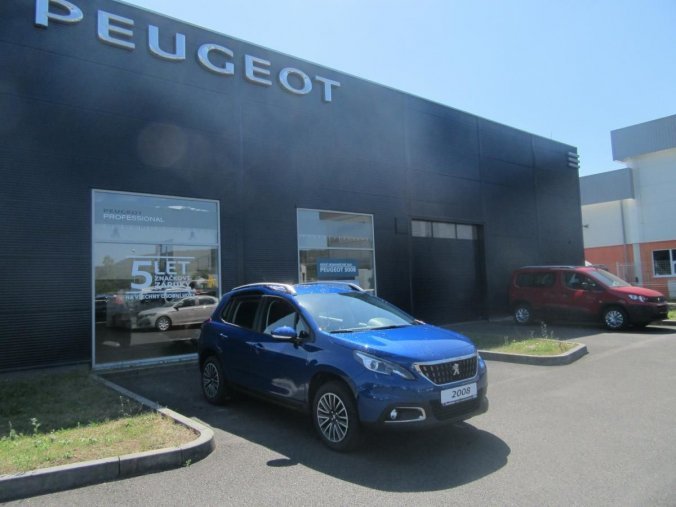 Peugeot 2008, ACTIVE 1.2 PureTech 82k MAN5, barva modrá