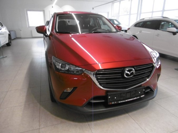 Mazda CX-3, 2,0i 88kW, barva červená