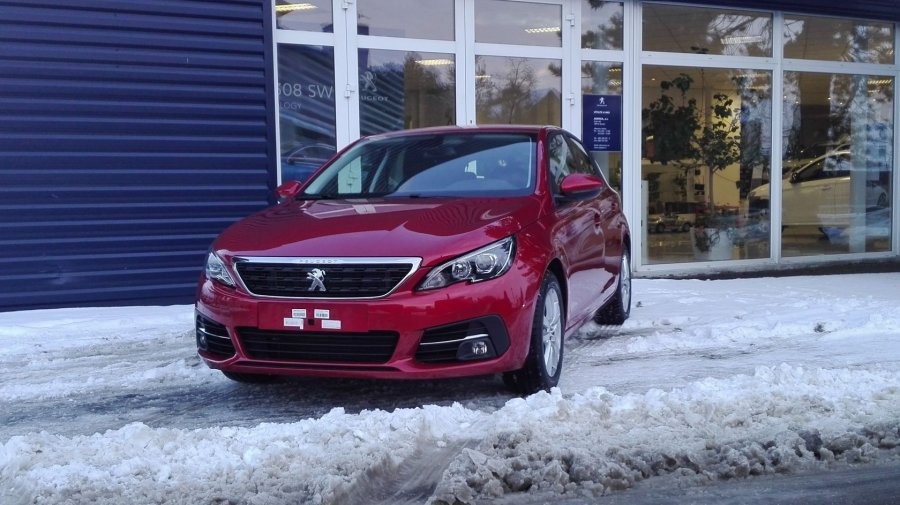 Peugeot 308, ACTIVE 1.5 BlueHDi 100 S&S MAN6, barva červená