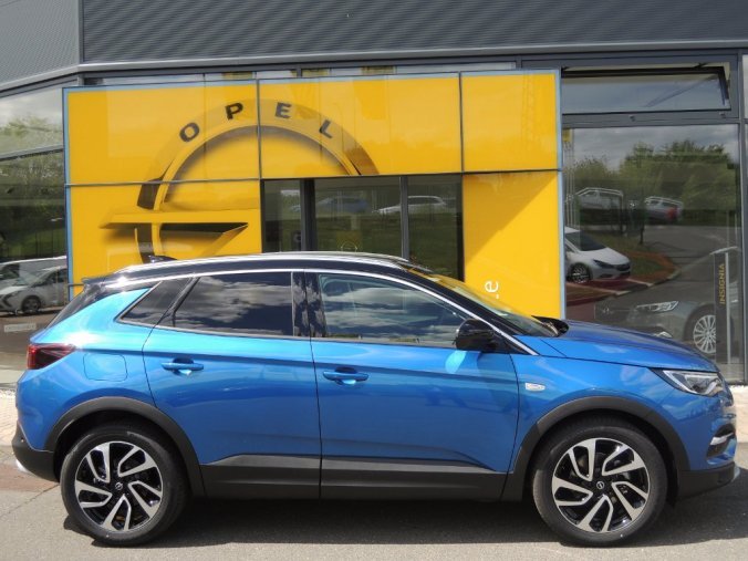 Opel Grandland X, ULTIMATE 2.0CDTi 180k AT8, barva modrá