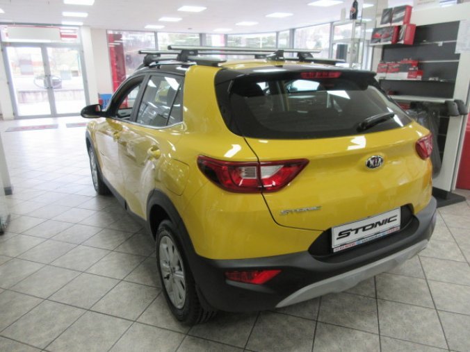 Kia Stonic, 1.4 CVVT NAVI, barva žlutá