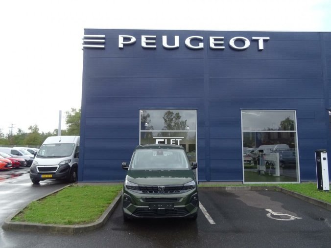 Peugeot Rifter, Peugeot Rifter ALLURE 1.5 BHDi 100 S&S MAN6, barva zelená