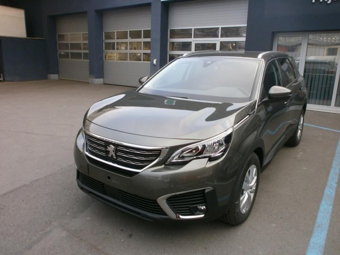 Peugeot 5008, ACTIVE 1.2 PureTech 130 MAN6, barva šedá