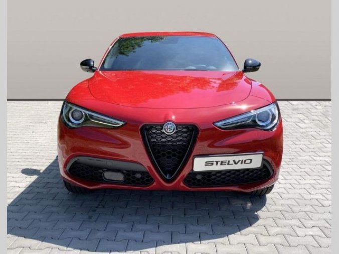 Alfa Romeo Stelvio, 2.0 Turbo 280k Q4 VELOCE, barva červená