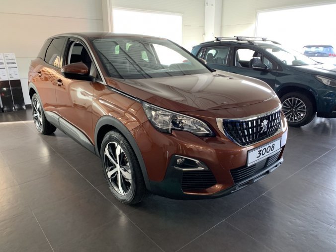 Peugeot 3008, ACTIVE 1.2 PureTech 130 S&S MAN6 Euro 6.2, barva oranžová