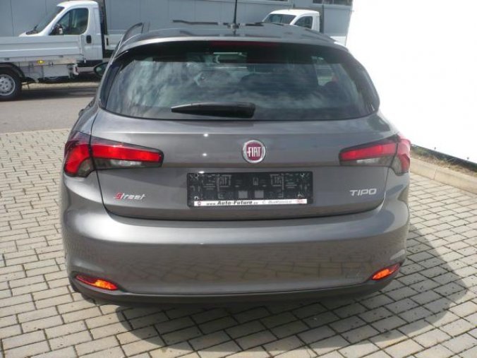 Fiat Tipo, HB 1.4 95k Street, barva šedá