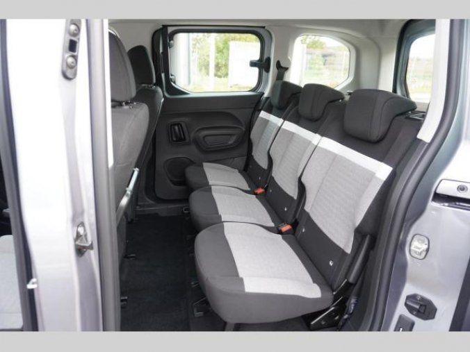 Citroën Berlingo, Feel Profi + 1,2PT 110 MAN6, barva šedá