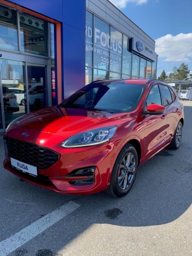 Ford Kuga, ST-Line X, 5dveřová, 1.5 EcoBoost 110 kW/150 k, 6st. manuální, barva červená