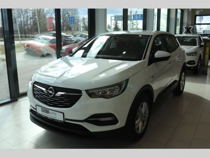 Opel Grandland X, SMILE 1.2 Turbo 96kW MT6, barva bílá