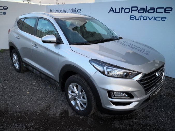 Hyundai Tucson, 1,6 CRDi 85 kW (diesel) 6 st. man, barva stříbrná