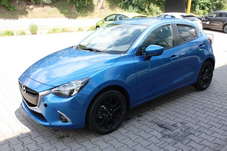 Mazda 2, SKYACTIV-G, barva modrá