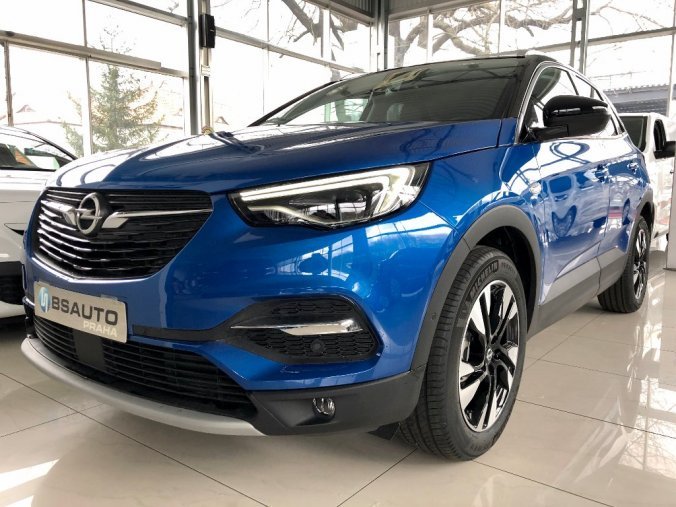 Opel Grandland X, Ultimate 1,6Turbo Automat + ZP, barva modrá