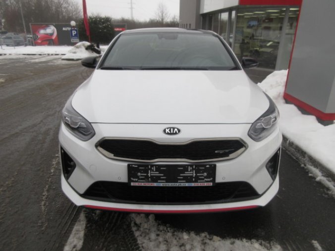 Kia ProCeed, ProCeed 1,6 T-GDi GPF 7DCT, barva bílá