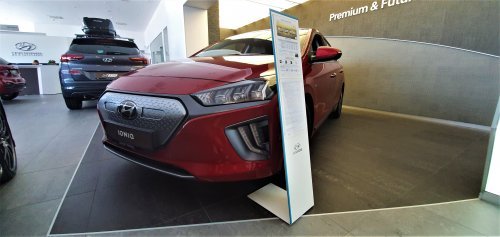 Hyundai Ioniq - IONIQ EV 100 kW (elektřina) Stálý redukční převod