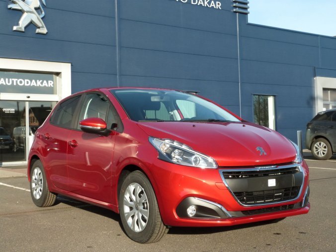 Peugeot 208, ACTIVE 1.2 PureTech 82k, barva červená