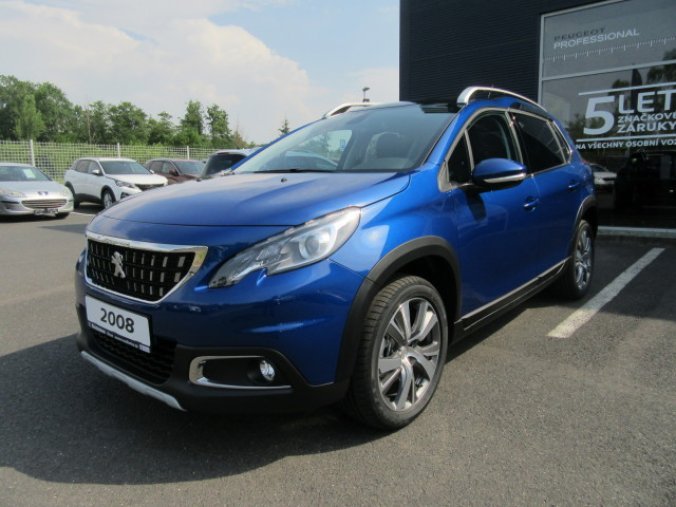 Peugeot 2008, ALLURE 1.2 PureTech 130k MAN6, barva modrá