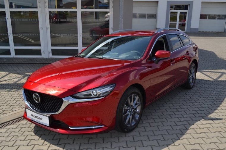 Mazda 6, 2.0i 145k, barva červená