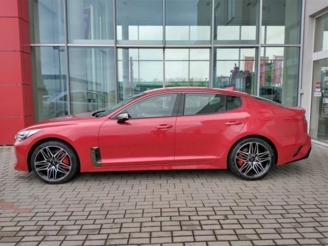 Kia Stinger, 3.3 V6 T-GDi 4x4 8A/T GT MY21, barva červená