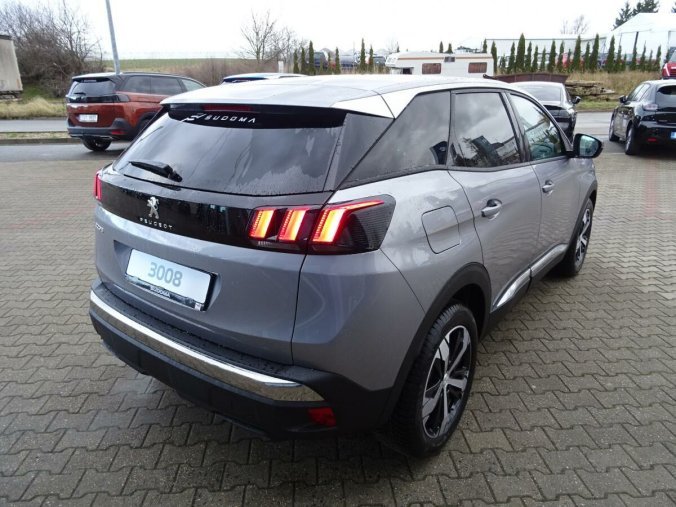 Peugeot 3008, Peugeot 3008 ALLURE 1.2 PureTech 130k MAN6, barva šedá