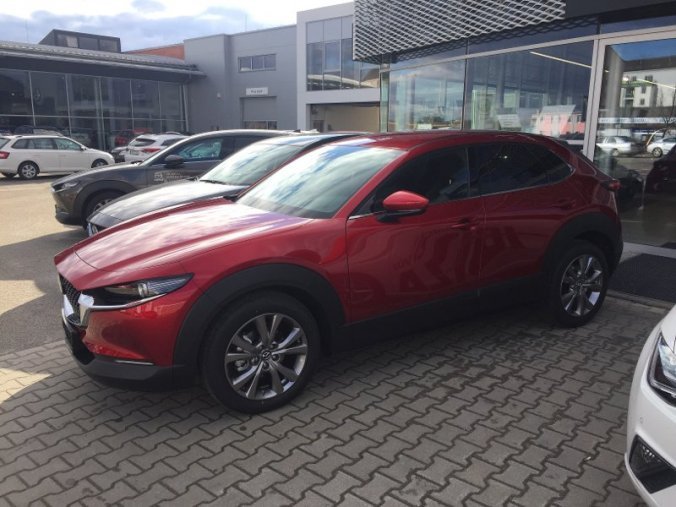 Mazda CX-30, G122 AWD, barva červená